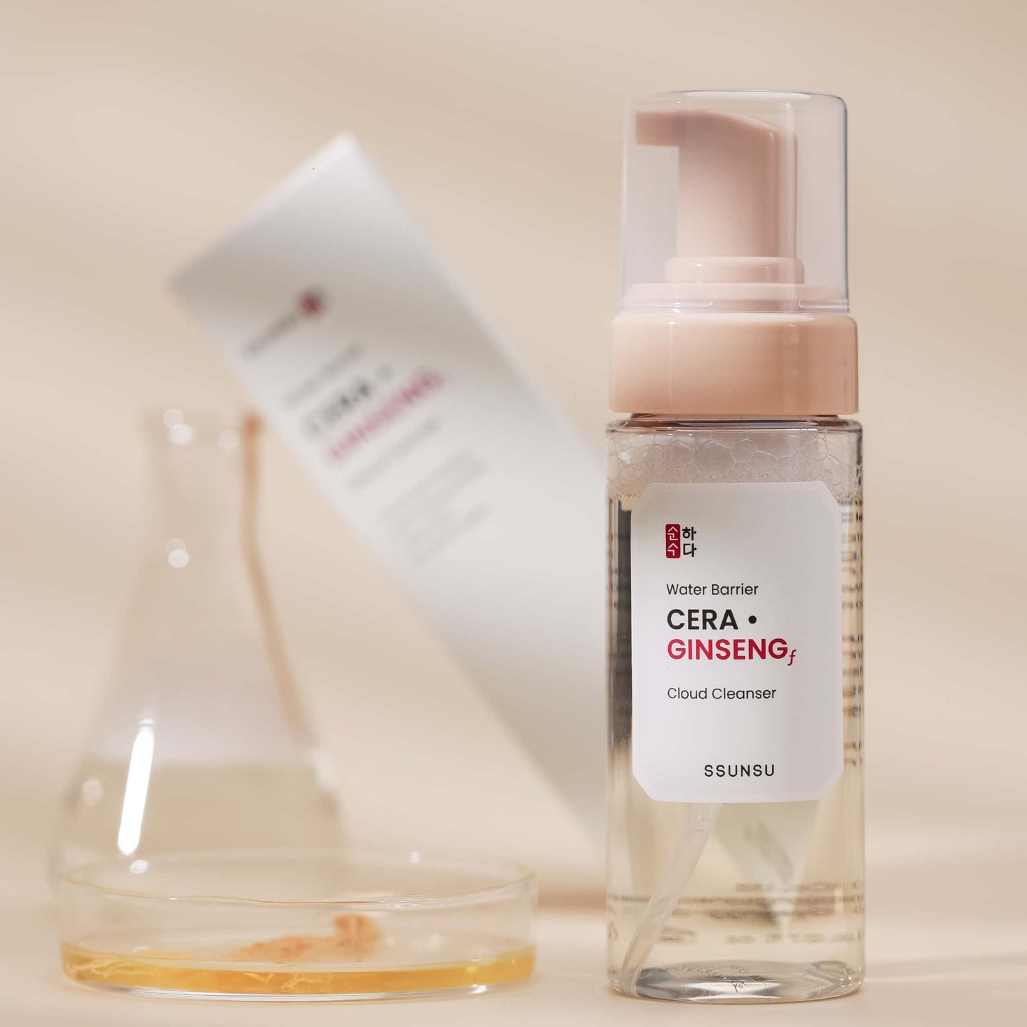 Water Barrier CERA • GINSENG Cloud Cleanser
