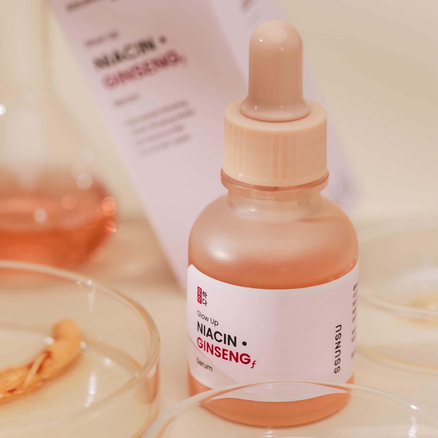 Glow Up NIACIN • GINSENG Serum